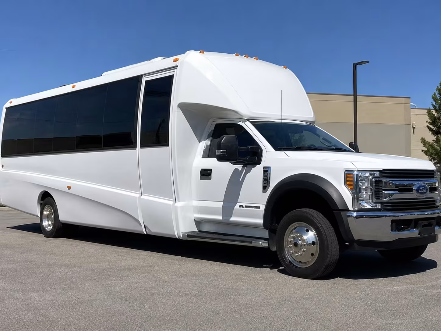 bridal party minibus rentals in rancho palos verdes